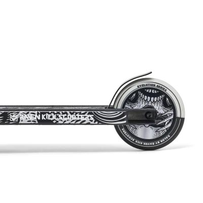 Raven Evolution Xalor Silver ABEC9 120mm HIC freestyle koloběžka