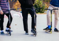 Raven Master NeoChrome freestyle kolobežka