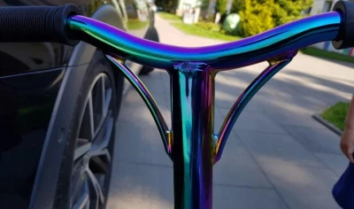 Raven Master NeoChrome freestyle koloběžka