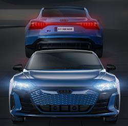 RC auto Audi RS e-tron GT na dálkové ovládání - modrá