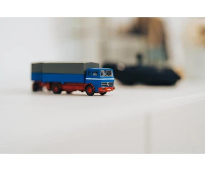 Carson MB 1620 s plachtou a přívěsem 1:87 RTR RC nákladní vůz