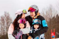 Relax STEALTH RH24A3 lyžařská helma se štítem