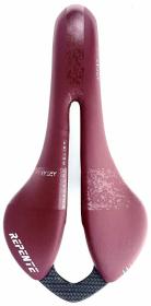 Repente sedlo Artax GLM bordó / 142 mm / 160 g