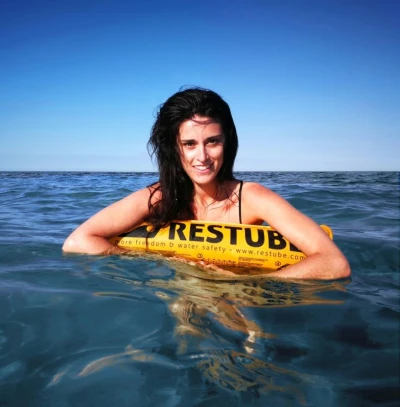 Restube Beach 2025 marine blue záchranný systém