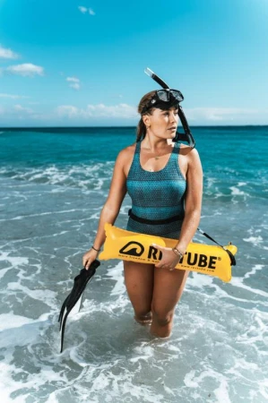 Restube Beach 2025 sea blue záchranný systém