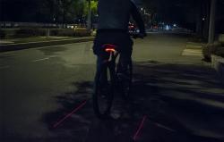 Rockbros Chytré laserové koncové světlo LKWD-R1 (VÝPRODEJ)