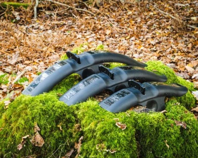 RRP Proguard Bolt-on Front Black Max Protection V2 blatník