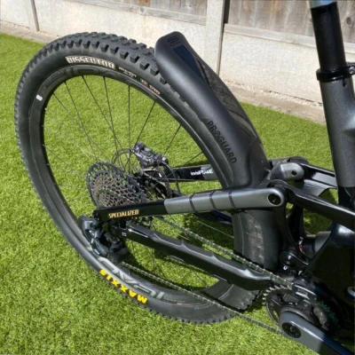 RRP Proguard Rear Plain Black Standard blatník