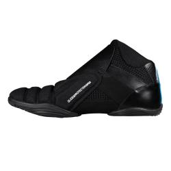 SALMING Slide 5 Goalie Shoe Black brankařské boty SALMING Slide 5 Goalie Shoe Black brankařské boty