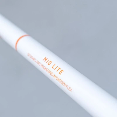 Salming Flow Midlite 32 JR White/Nectarine juniorská florbalka