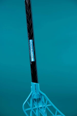 Salming Q-series Carbon Lite JR Trident TX 30 Black / Laguna Blue + sleva 200,- na příslušenství