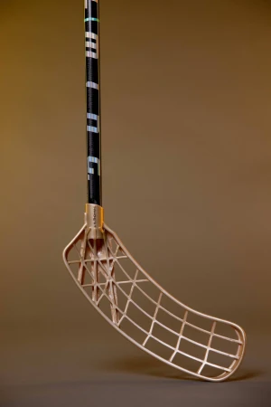 Salming Q-series Carbon Swift Trident TX 29 Black / Champagne + sleva 400,- na příslušenství