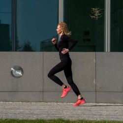 Salming Recoil Lyte 2 červené běžecké boty POUZE EU 39 - UK 5,5 - 24,5 cm (VÝPRODEJ)