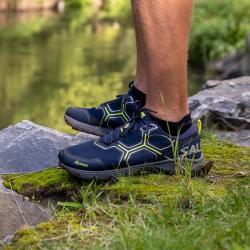 Salming Recoil Trail Men DressBlue/LimePunch/White trailová obuv