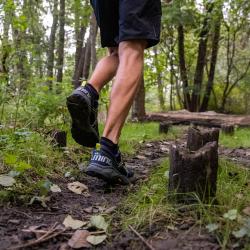 Salming Recoil Trail Men DressBlue/LimePunch/White trailová obuv