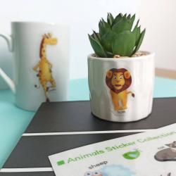 Samolepky zvířátka v ZOO Kniha plná samolepek AJ