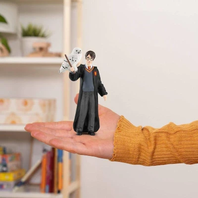 Schleich Harry Potter set figurka Harry Potter + sova Hedvika plast
