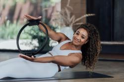 Sedco Posilovací kruh YOGA PILATES RING 37 cm