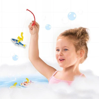 SES Creative Tiny Talents hra baby rybolov vodolepky set 8ks do vany