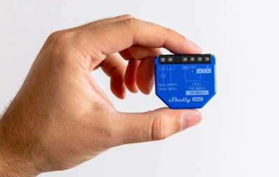 Shelly 1 Gen3 modrý Wi-Fi/Bluetooth chytrý spínač