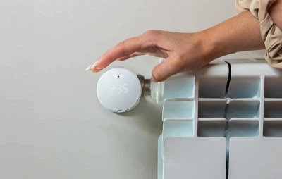 Shelly TRVBLU1-pack bílá termostatická hlavice WiFi/Bluetooth 2 kusy s ovládacím panelem
