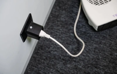 Shelly Plug M Gen3 bílá Wi-Fi chytrá zásuvka