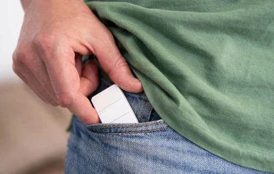 Shelly BLU RC Button 4 ZB ZigBee bílé chytré dálkové ovládání se 4 tlačítky