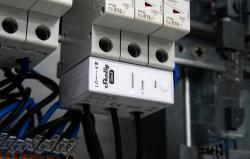 Shelly Měřič spotřeby energie 3EM-63W Gen3 s 1/3 kanálem WiFi (kabelový model)