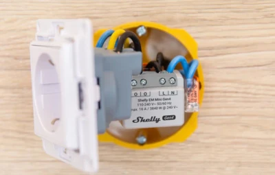Shelly EM Mini Gen4 bílý měřič spotřeby energie, 2 ks