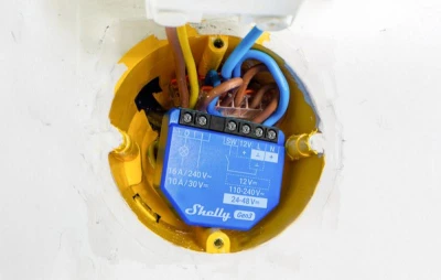 Shelly 1 Gen3 modrý WiFi/Bluetooth ovladač, 2 ks