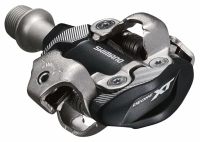 Shimano pedály SPD XT PD-M8100 s kufry SM-SH51 (v krabičce) Shimano pedály SPD XT PD-M8100 s kufry SM-SH51 (v krabičce)