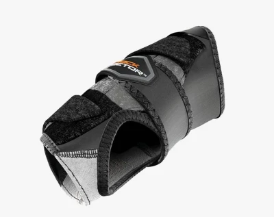 Shock Doctor 824 ortéza na zápěstí 3-strap Support Shock Doctor 824 ortéza na zápěstí 3-strap Support