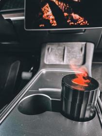 SIXTOL Aroma difuzer Car Flame do auta černý 100ml, USB-C, do držáku na pití (VÝPRODEJ)