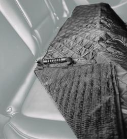 SIXTOL Ochranná deka do auta pod psa CAR ROCKY S