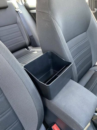 SIXTOL Organizér/držák nápojů do auta na loketní opěrku CAR STORAGE 2