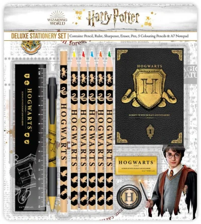 Školní set Deluxe Harry Potter Bradavice psací potřeby s doplňky 11ks Školní set Deluxe Harry Potter Bradavice psací potřeby s doplňky 11ks