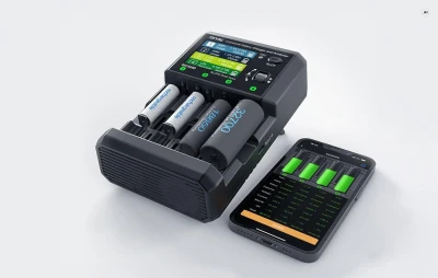SkyRC MC5000 černá USB-C nabíječka a analyzátor baterií