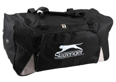 Slazenger Sportovní /cestovní taška s kolečky černáED-210018cern Slazenger Sportovní /cestovní taška s kolečky černáED-210018cern