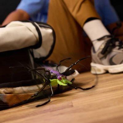 Spin Master Hex Bots lezoucí pavouk na baterie LED Světlo 2 barvy