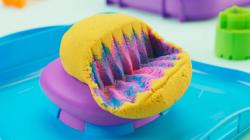 Spin Master Kinetic Sand SquishMotion set kinetický písek s nástroji