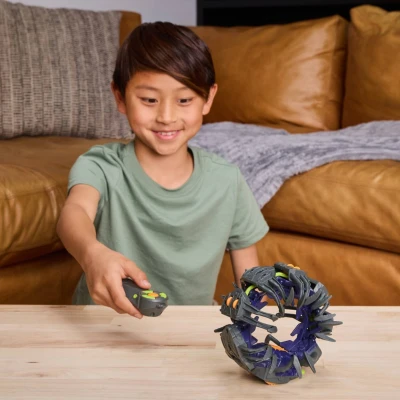 Spin Master RC Stonožka vystřelující Hex Bots na baterie Světlo