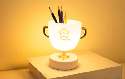 Superfire Dětské noční světlo W-006 Champion Light (VÝPRODEJ)