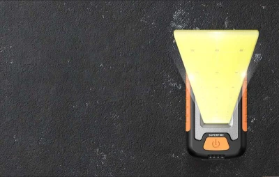 Superfire Dílenská svítilna G21, 650lm, USB