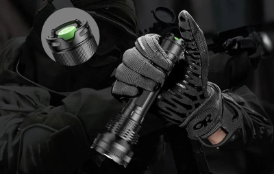 Superfire L3 P90 černá svítilna