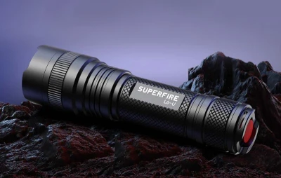 Superfire Svítilna L6-U, 1480 lm, USB-C