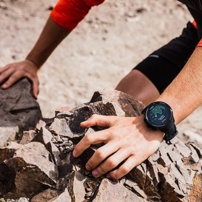 Suunto 9 Baro Black + řemínek Microfiber (AKČNÍ CENA)