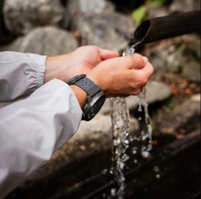 Suunto Athletic 5 Silicone Graphite Gray 22 mm S+M řemínek pro Vertical, Race a kompatibilní modely