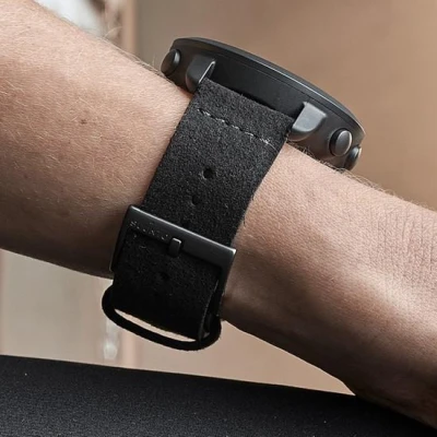 Suunto Urban 4 Microfiber All Black 20 mm řemínek