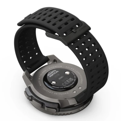 Suunto Vertical Titanium Solar Black Performance sportovní GPS hodinky