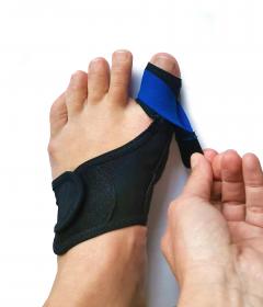 Svorto 028 Bandáž Hallux Valgus s gel. chráničem kloubu palce